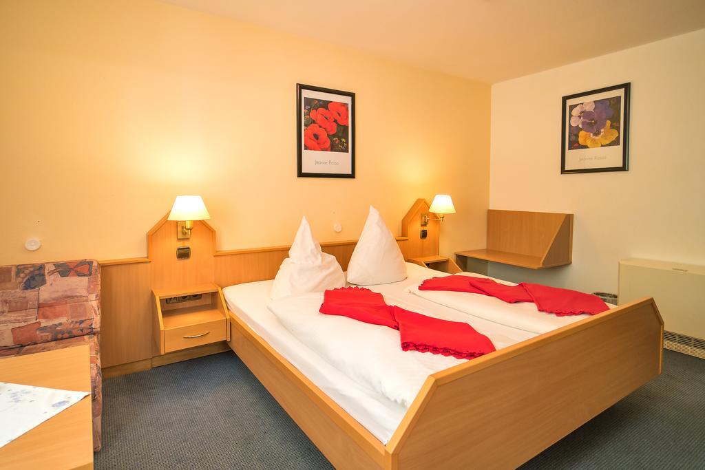 Hotel Zum Lieben Augustin Meersburg Pokój zdjęcie