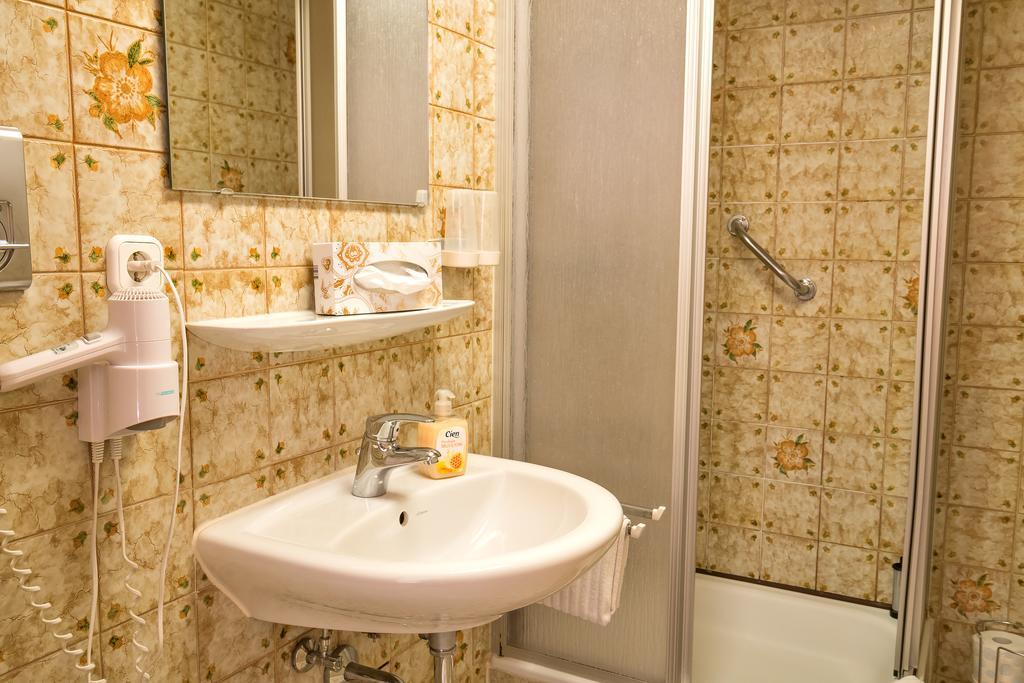 Hotel Zum Lieben Augustin Meersburg Pokój zdjęcie